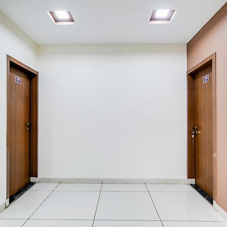 Super Collection O Indore Near Omax City 1 Kanadiya Екстер'єр фото