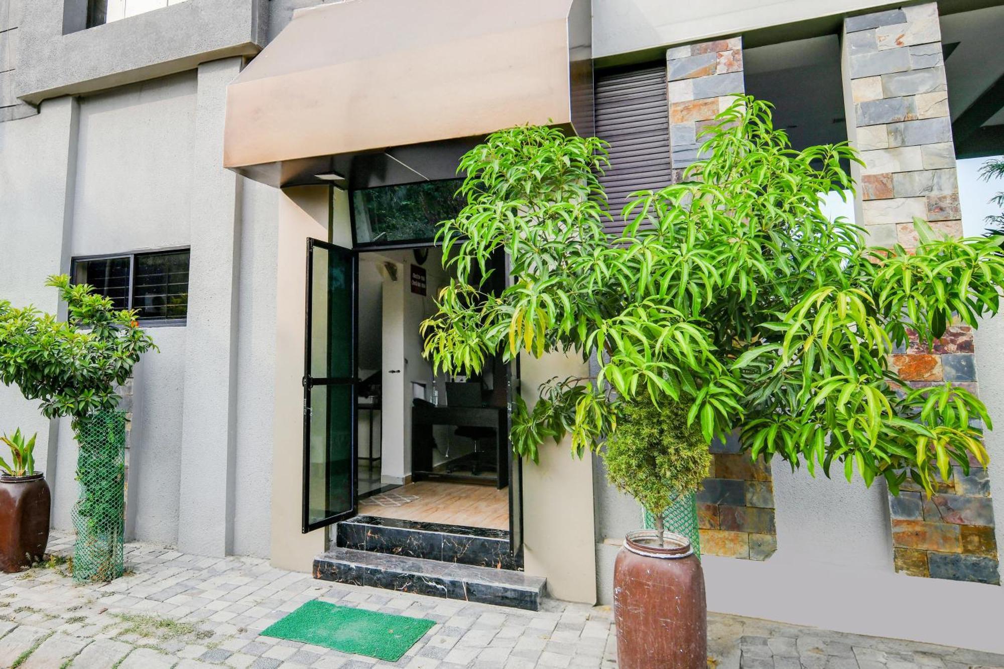 Super Collection O Indore Near Omax City 1 Kanadiya Екстер'єр фото