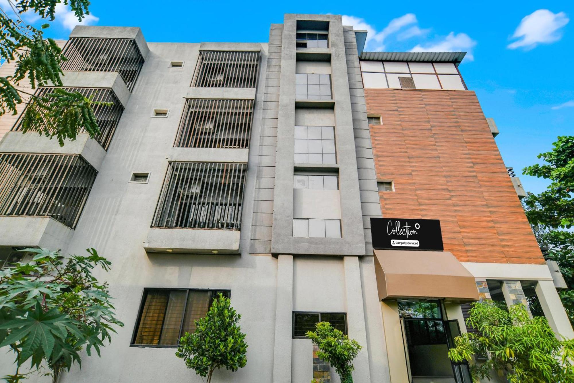 Super Collection O Indore Near Omax City 1 Kanadiya Екстер'єр фото